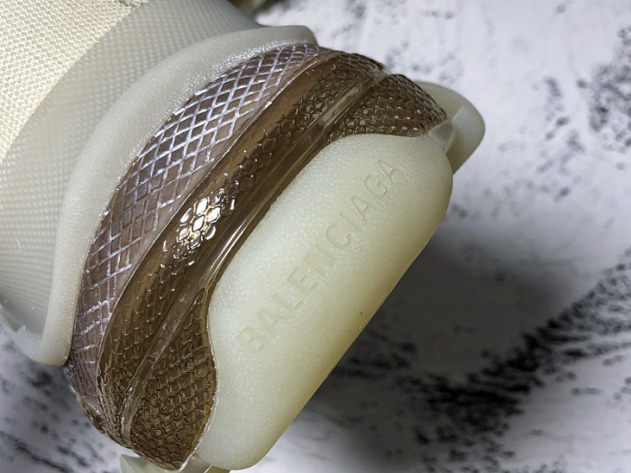 triples trainer clear sole sneakers 3000015